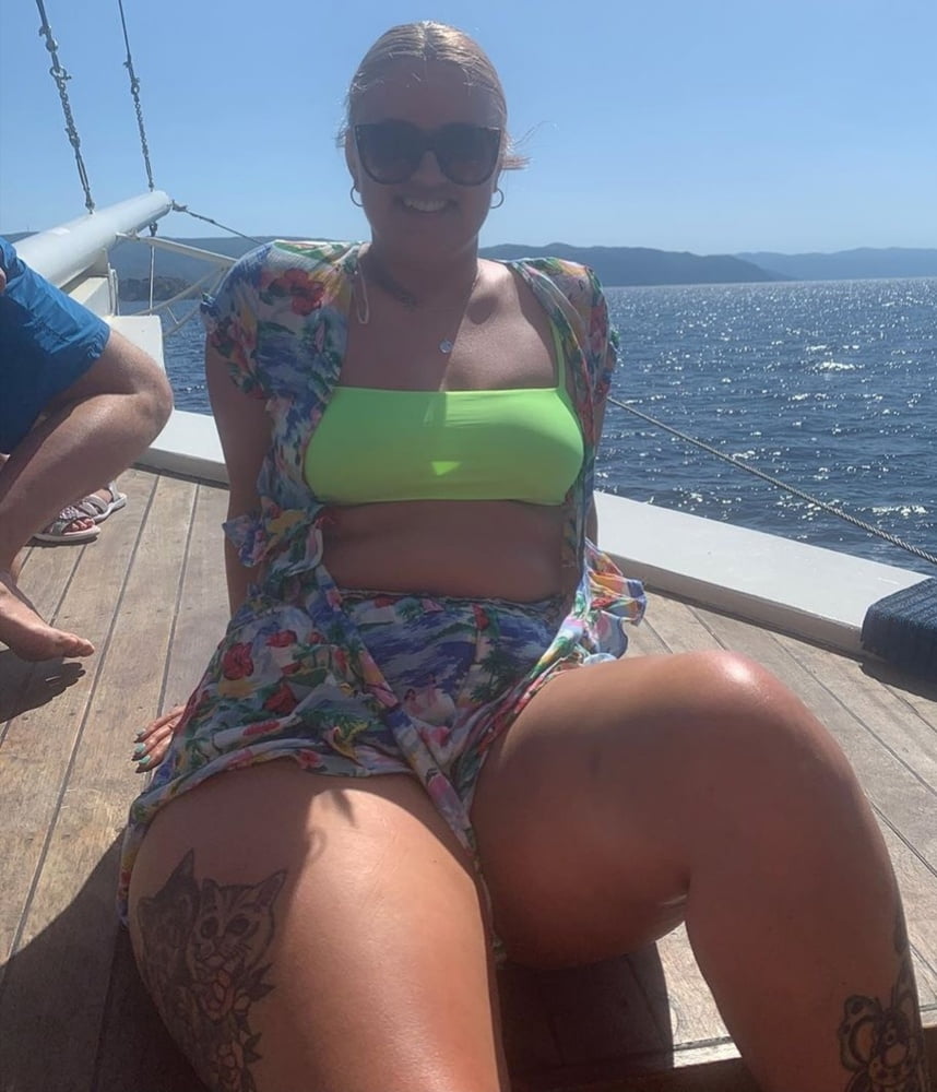 Ellie Warner (gogglebox) #100723945