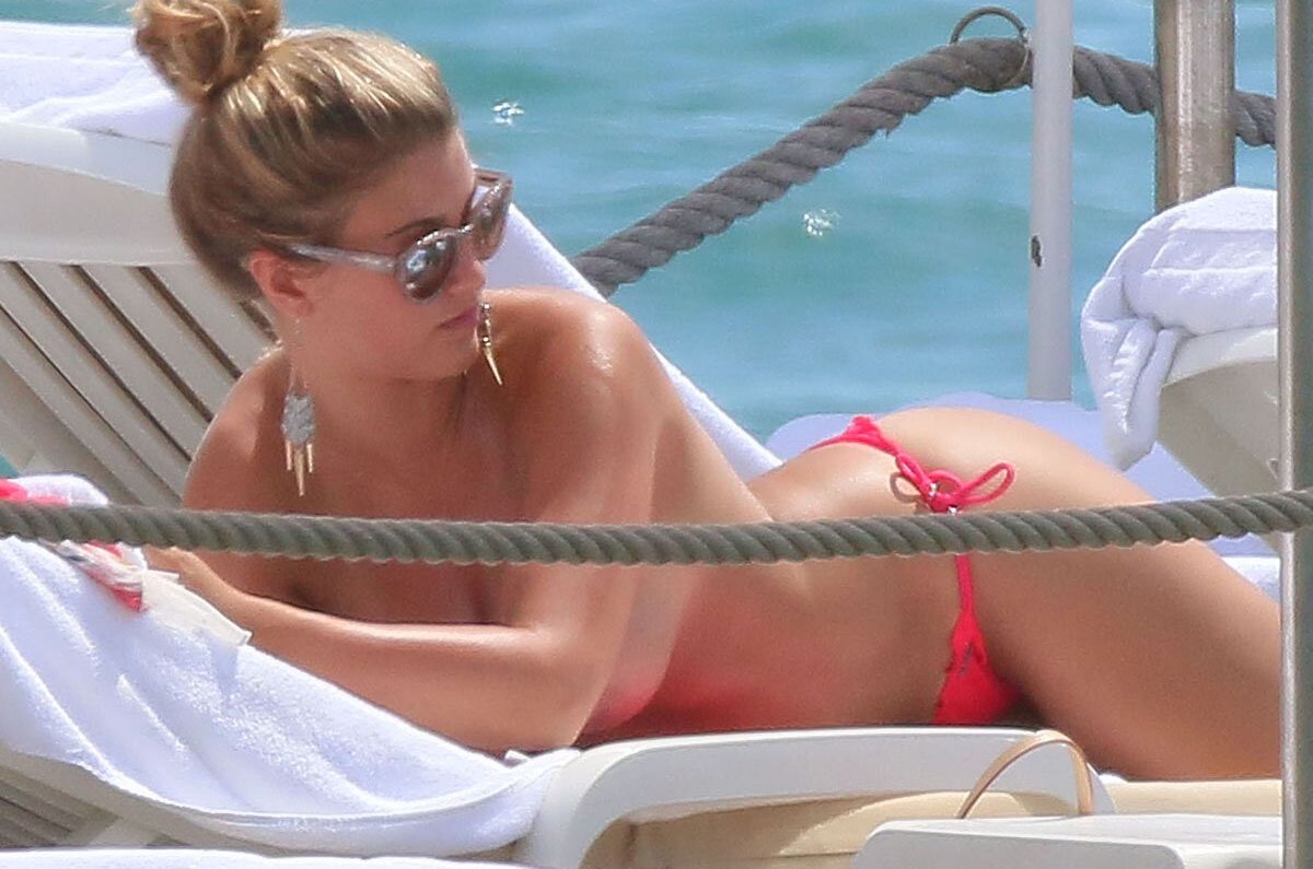 Amy Willerton desnuda #108294750