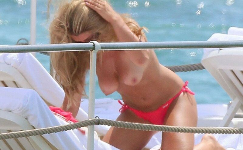 Amy Willerton nue #108294754