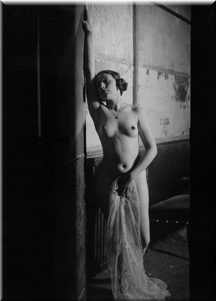 Heiss in Schwarz &amp; Weiss (1) #93173884