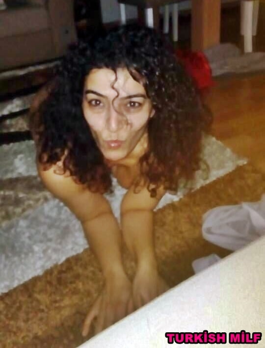 Turkish Milf Naked mom turk olgun anne turbanli nylon evli #97387712