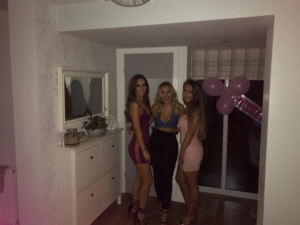 Estúpidas putas chavas pt.8
 #106523591