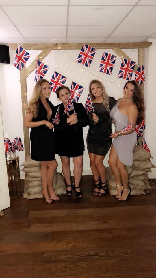 Estúpidas putas chavas pt.8
 #106523640