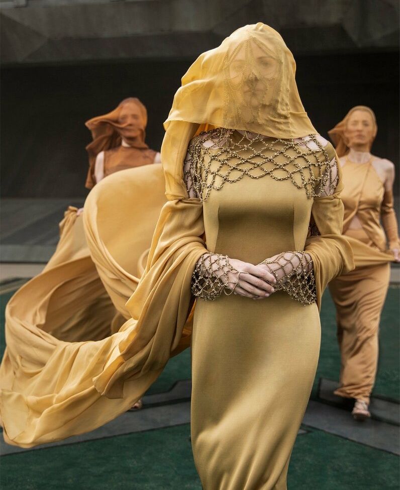 Rebecca Ferguson desnuda #108109086