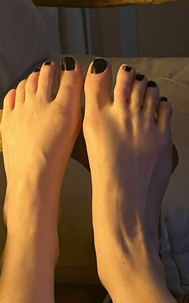 Sasa desnuda #109792619