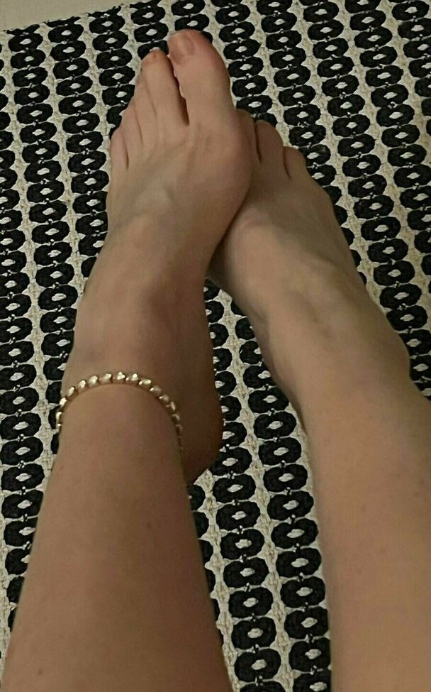 Sasa desnuda #109792725