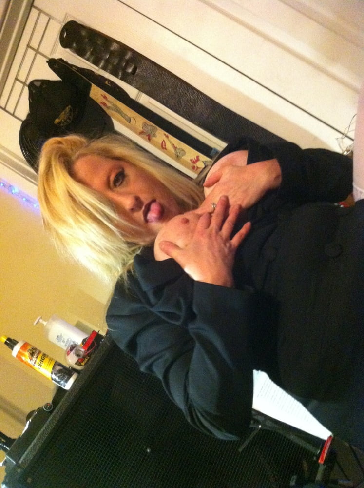 studio #106012277