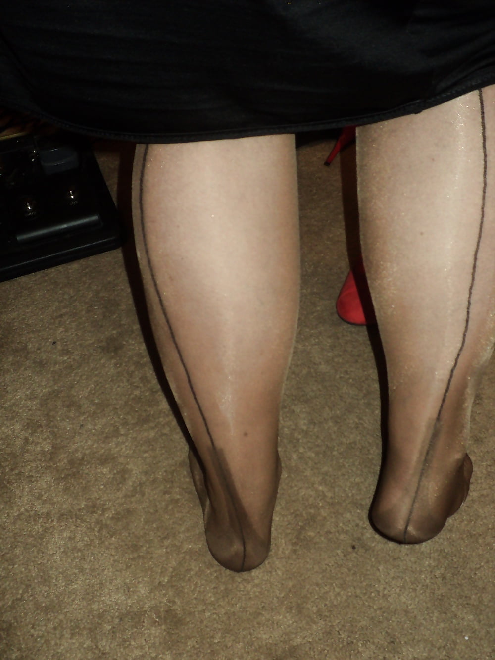 contrasted seamed stockings #107319374