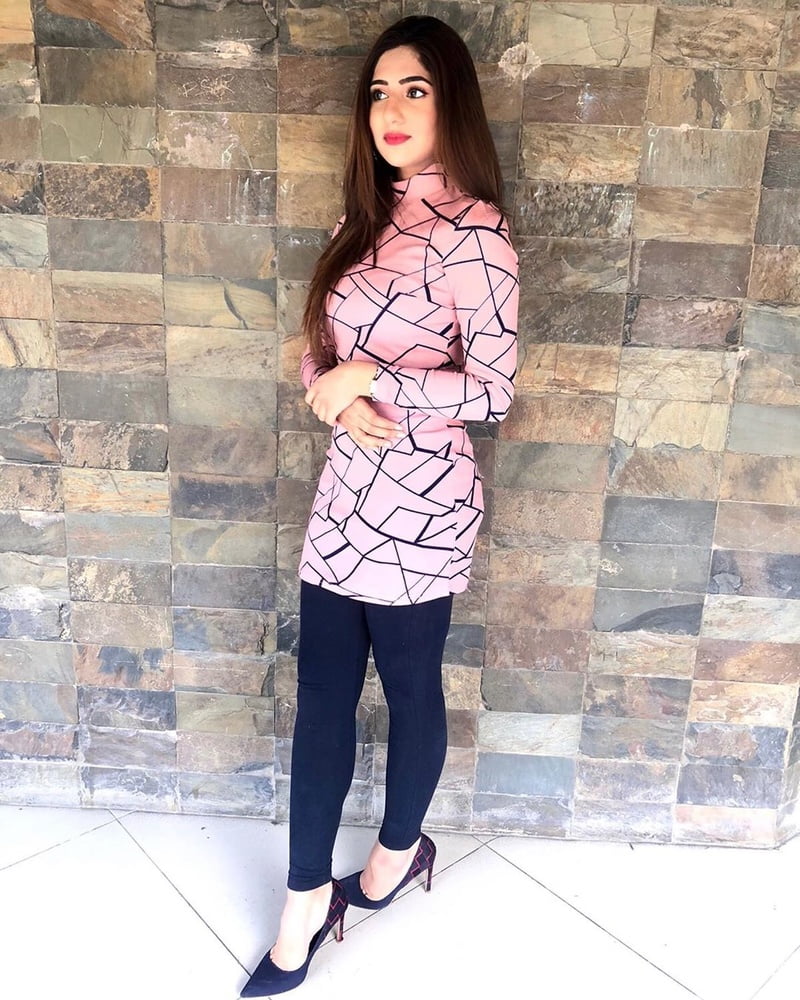 Sexy pakistani mujeres calientes wankbank
 #99830199