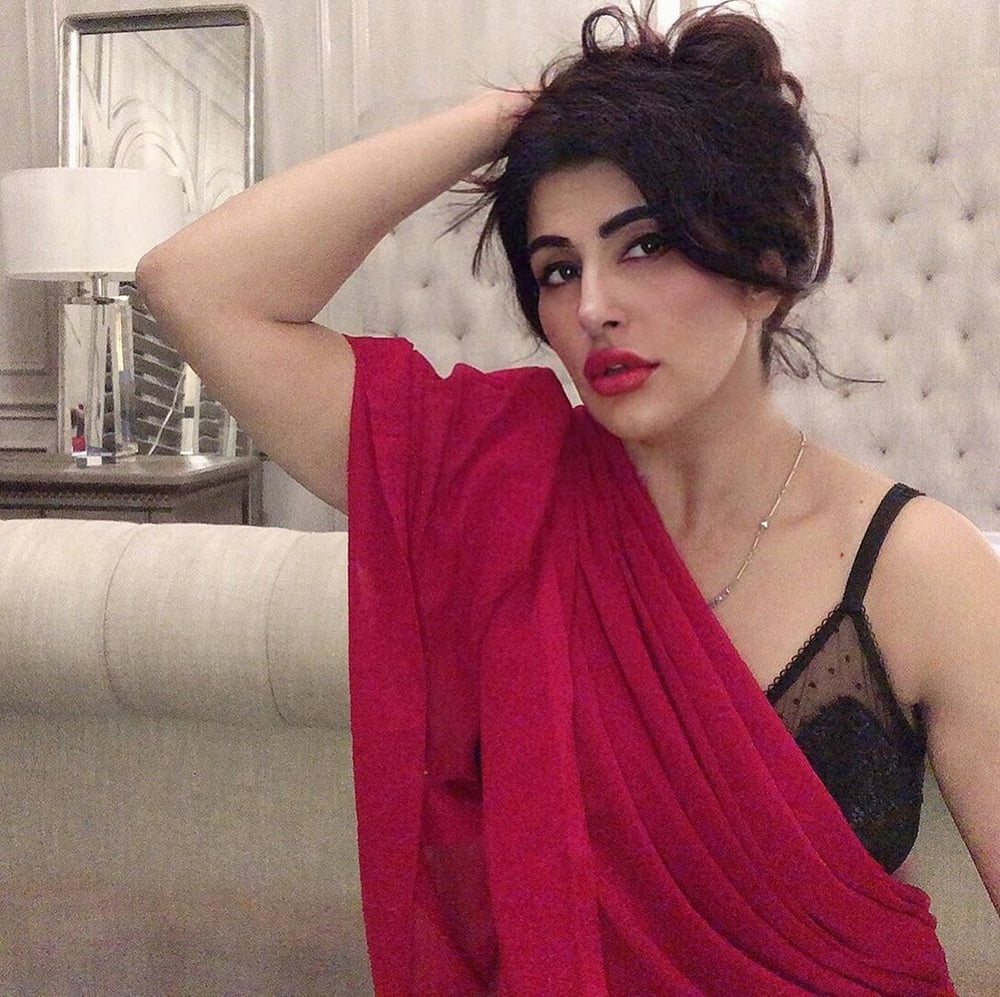 Sexy pakistani mujeres calientes wankbank
 #99830244