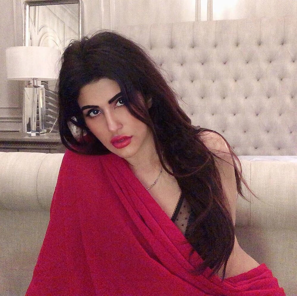 Sexy pakistani mujeres calientes wankbank
 #99830250