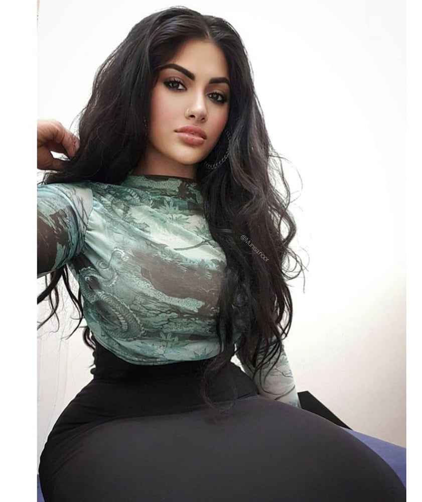 Sexy Pakistani Hot Women WankBank #99830783