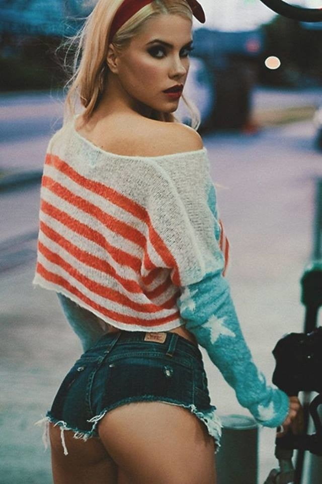 SHORT things. Vol 36 #102017849