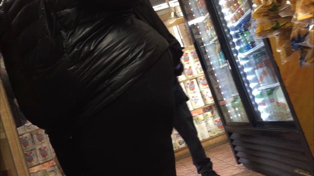 Ssbbw phat ass busting out coat
 #102700342