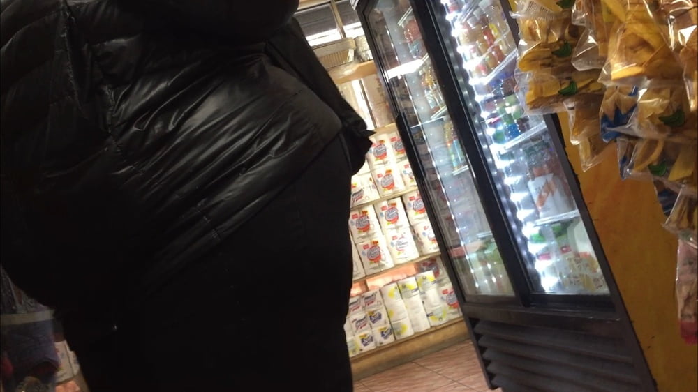 SSBBW PHAT ASS BUSTING OUT COAT #102700343
