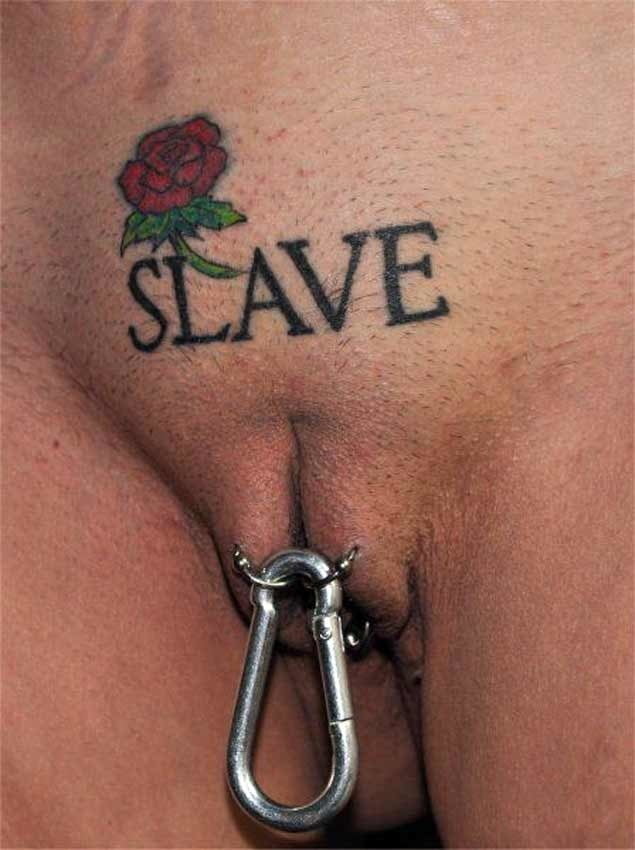 Piercings pour esclave
 #93442934
