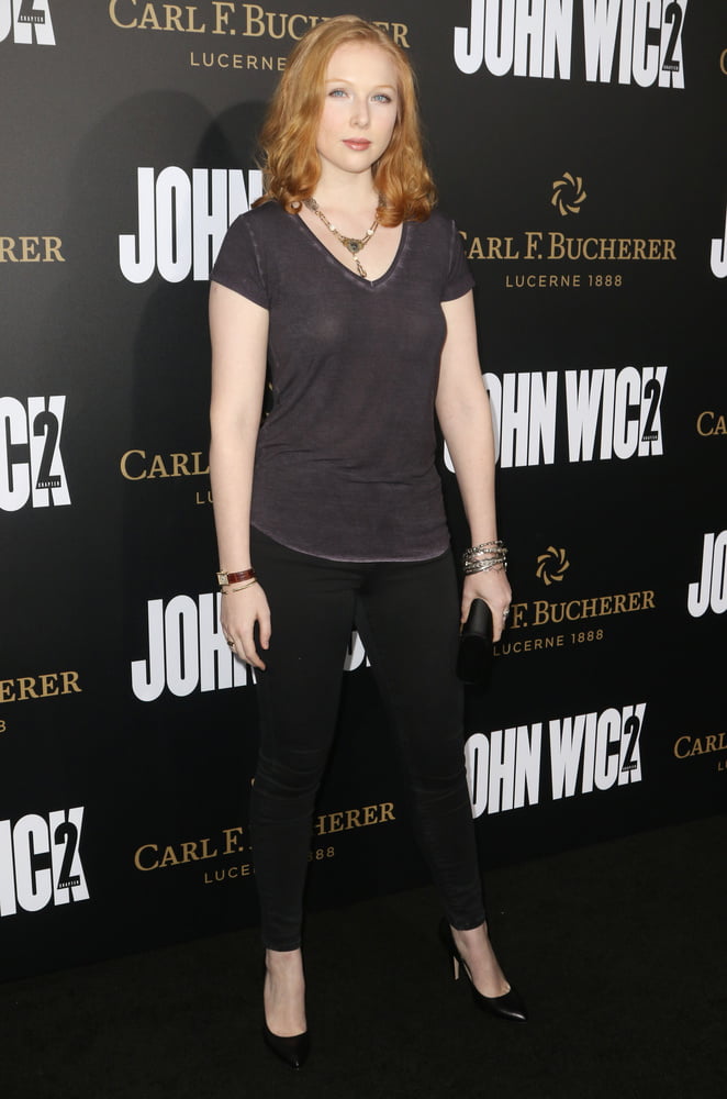 Molly C. Quinn für die Liebe der Rotschöpfe!
 #81409915