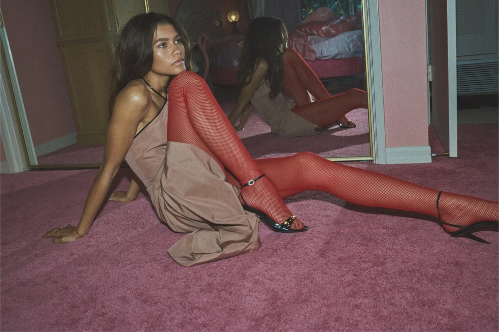 Celebs #18
 #87831932