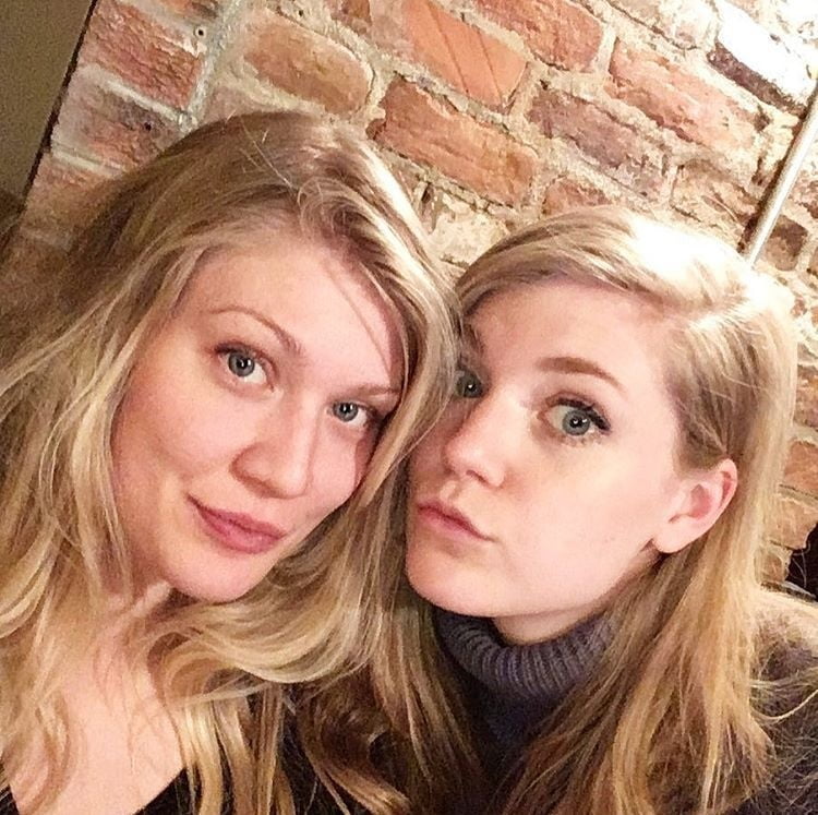 Mezcla de mujeres sexy
 #100158117