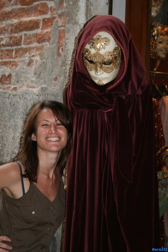 Madura 323
 #102881714