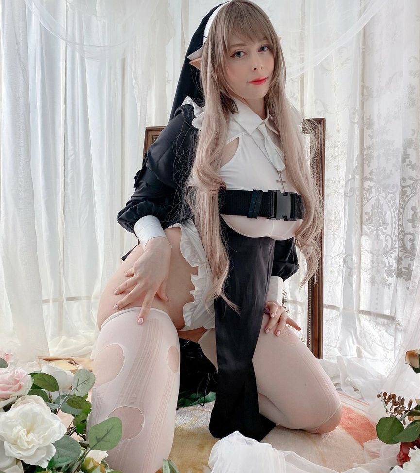 Yuriko Tiger desnuda #108620286