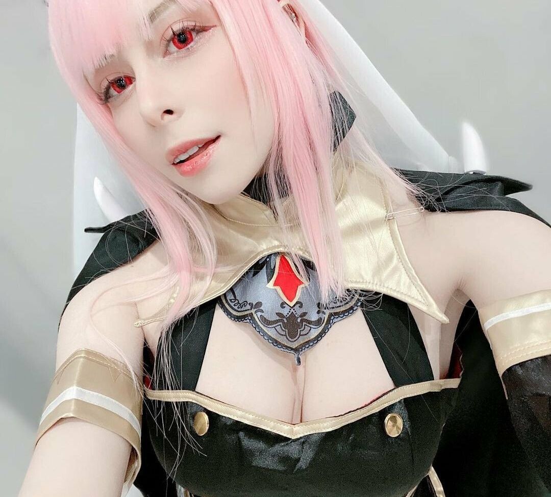 Yuriko Tiger desnuda #108620312