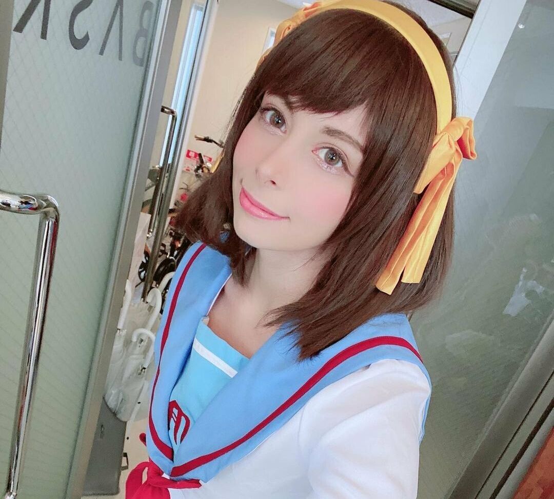 Yuriko Tiger desnuda #108620322