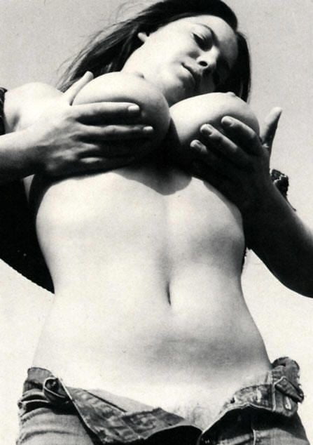 Linda schmitz aka laura lynwood, modello del 1970
 #100989556
