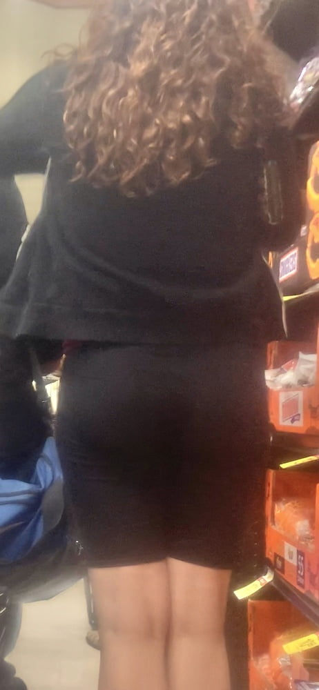 Hombre cándido 1
 #87498387