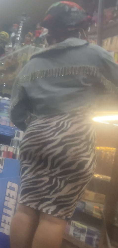 Hombre cándido 1
 #87498425