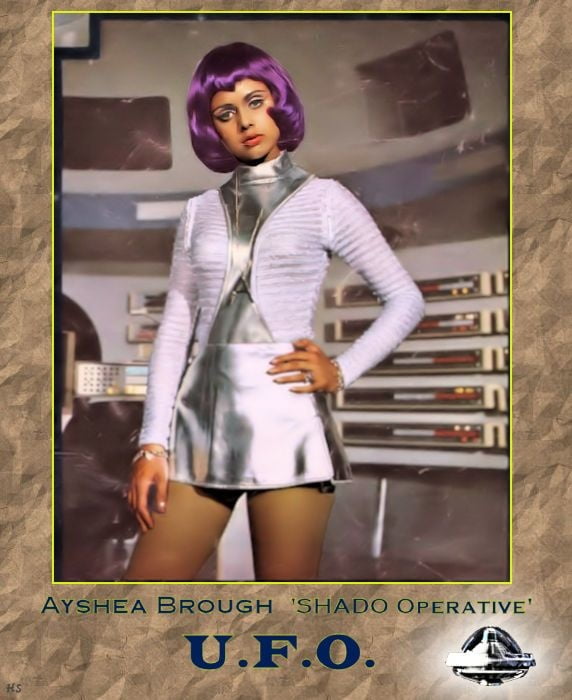 Chicas de ufo
 #93269805