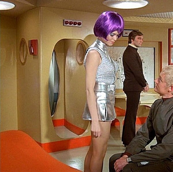 Chicas de ufo
 #93269806