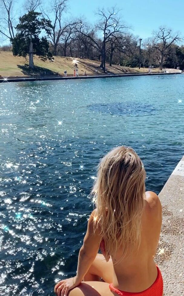 Rachelbell desnuda #108076500