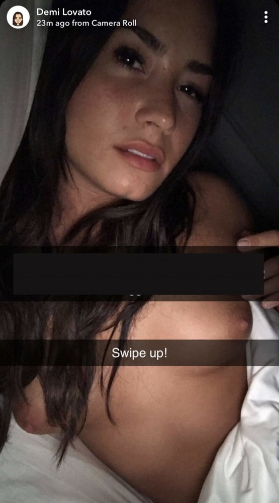 Demi Lovato Nude Photos Leaked #104321045
