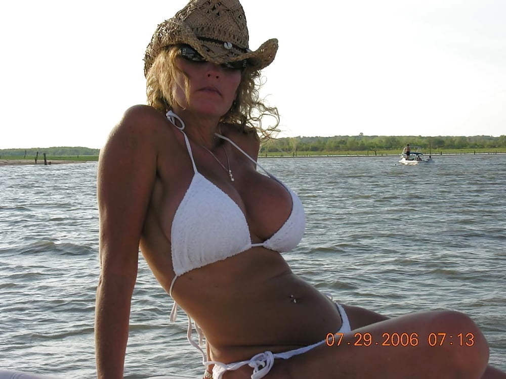 Busty MILF #93225597