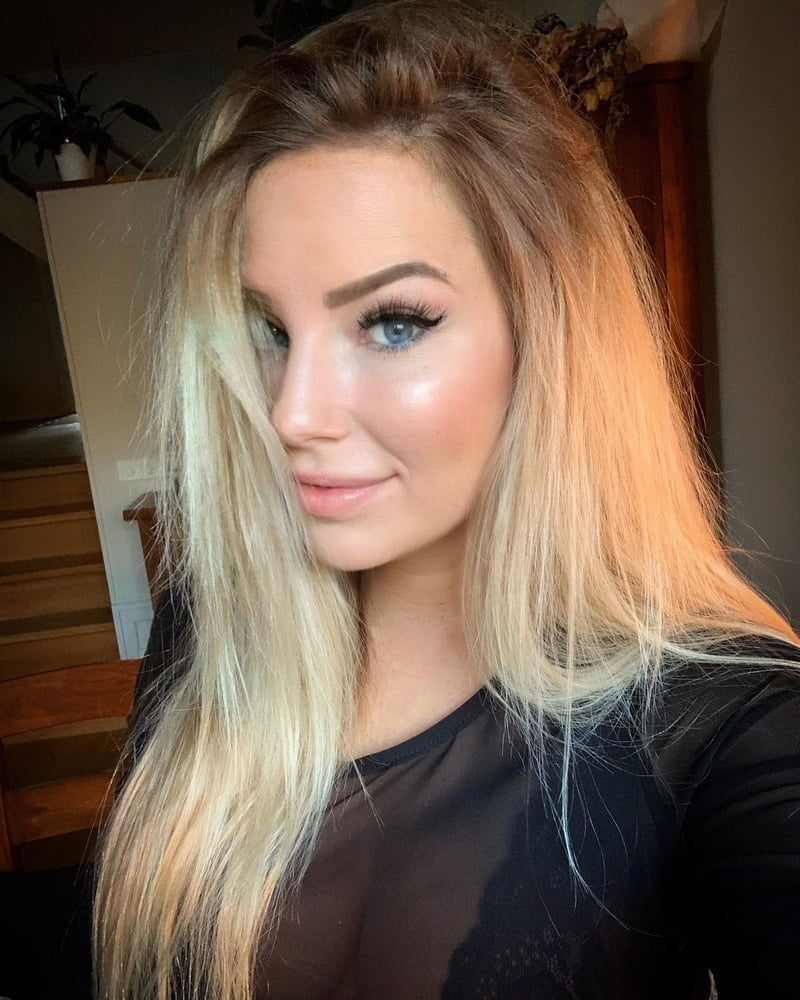 Milfs and co. 02.07.2020
 #91601384