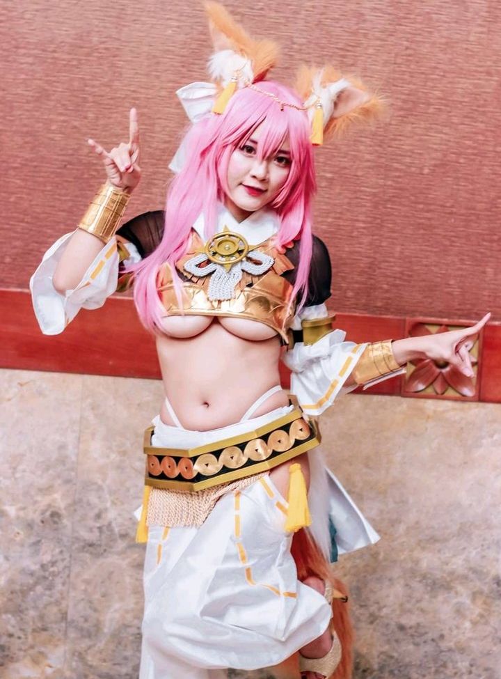 Hiyukimos desnuda #108503274