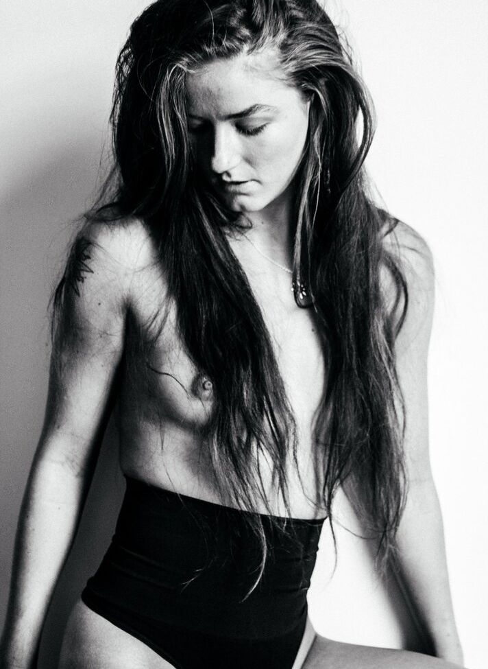 Jessica More desnuda #108036117