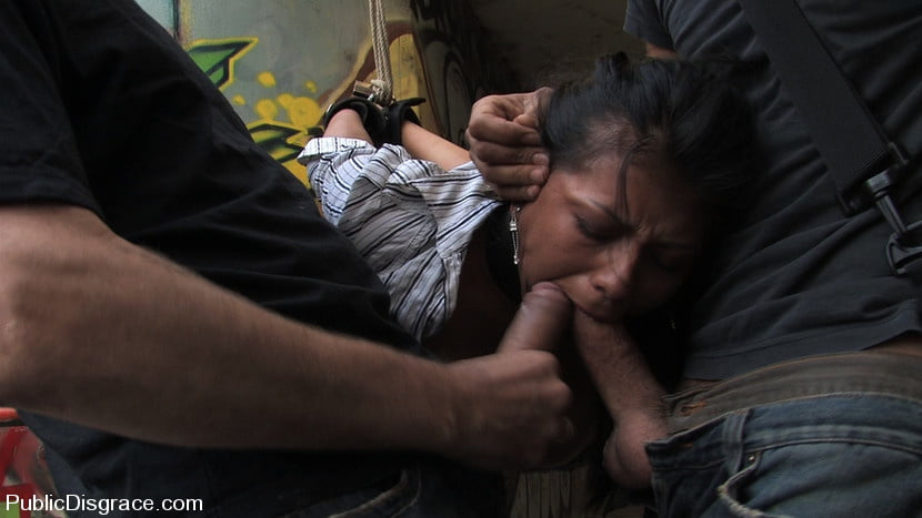 Mamada 2013 1
 #79825224