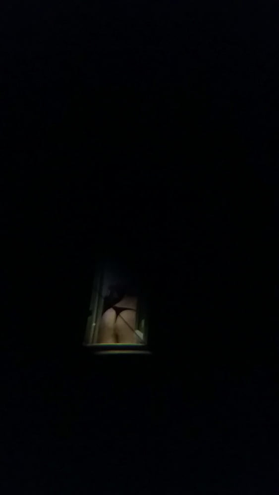 Spy finestra tette sexy culo rumeno
 #90528094