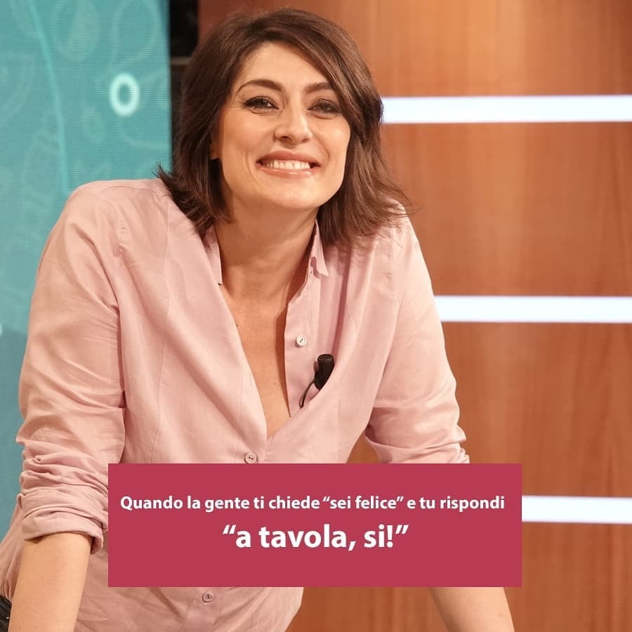 elisa isoardi #93161080