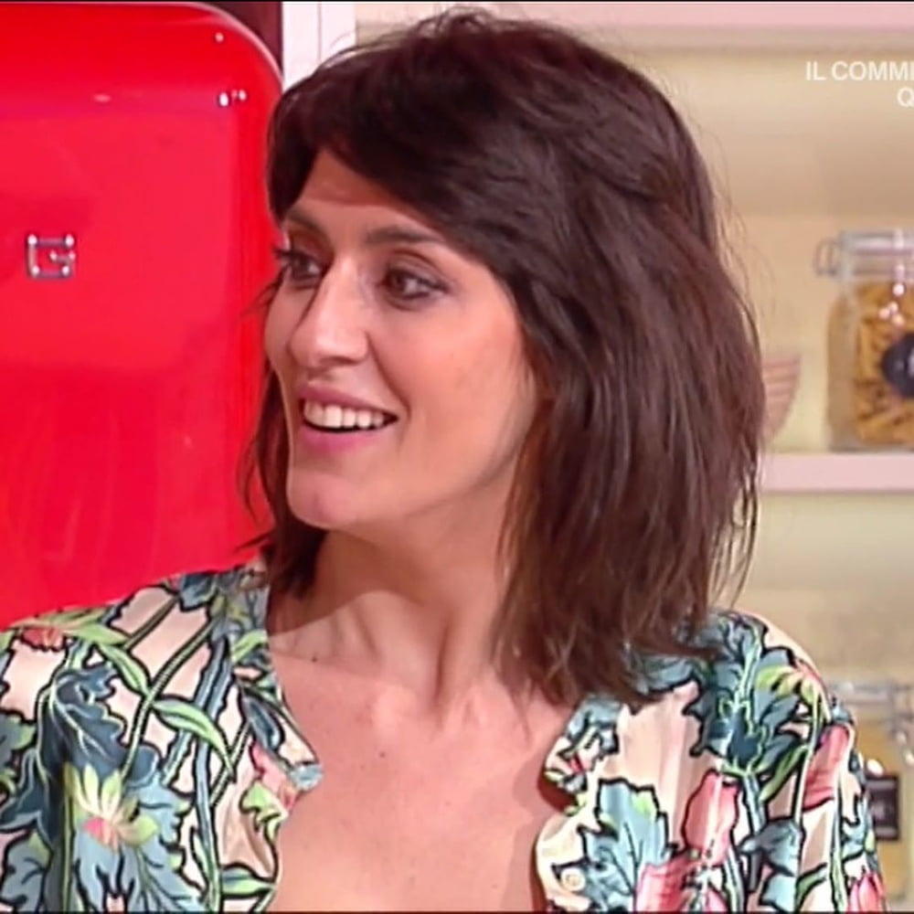 elisa isoardi #93161439