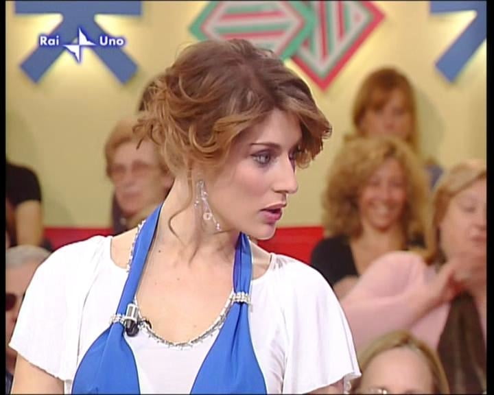 elisa isoardi #93161697