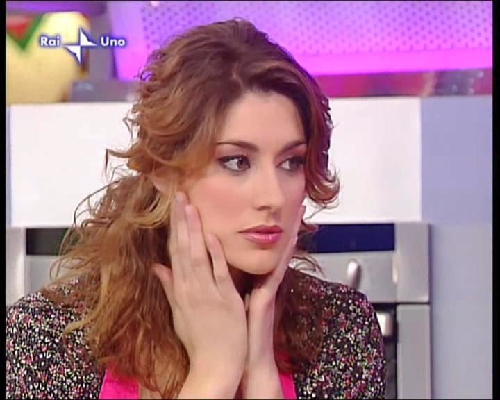 Elisa isoardi
 #93161722