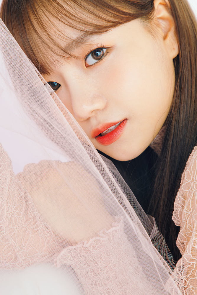 IZONE Yuri #90544205