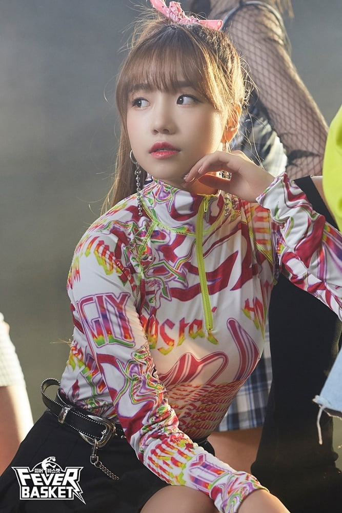 IZONE Yuri #90544337