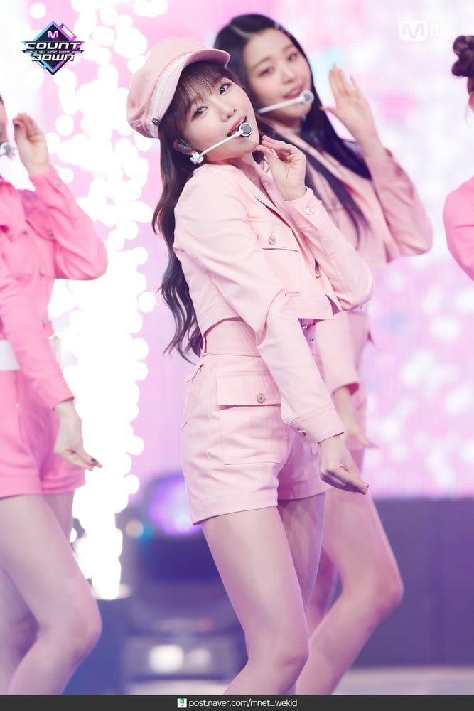 IZONE Yuri #90544412