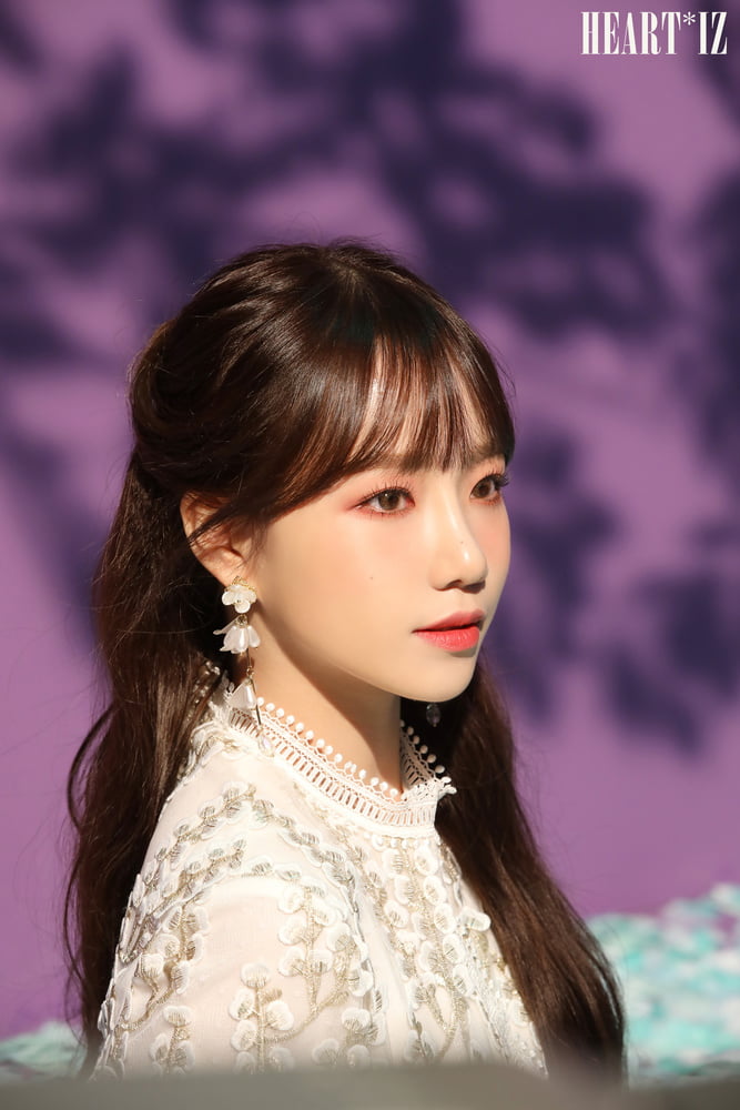 IZONE Yuri #90545067