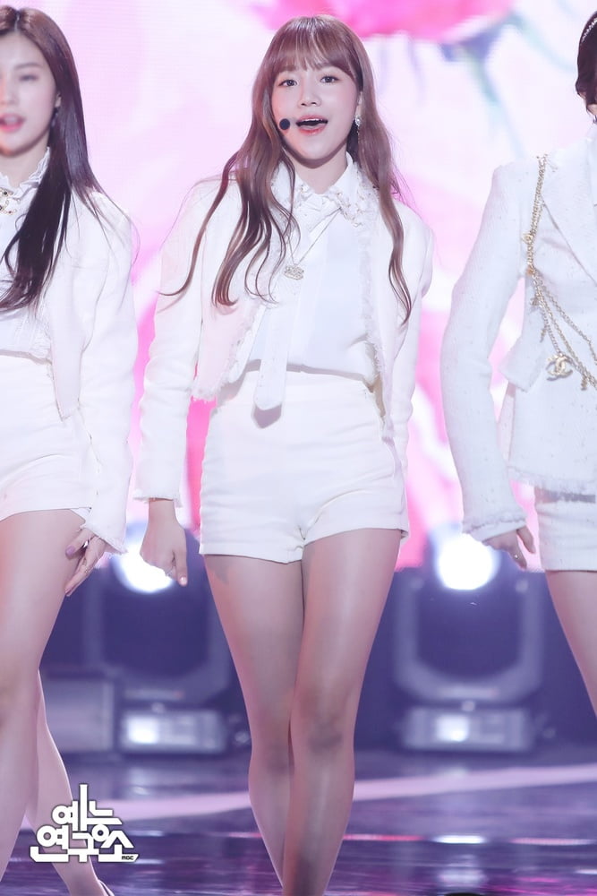 IZONE Yuri #90545122