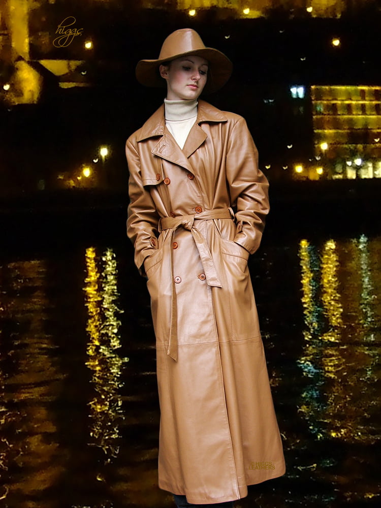 Manteau en cuir brun 3 - par redbull18
 #102124441